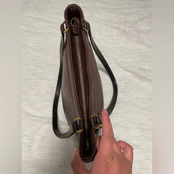 VINTAGE COACH TRIBECA SHOULDER BAG IN MAHOGANY - Picture 10 of 16